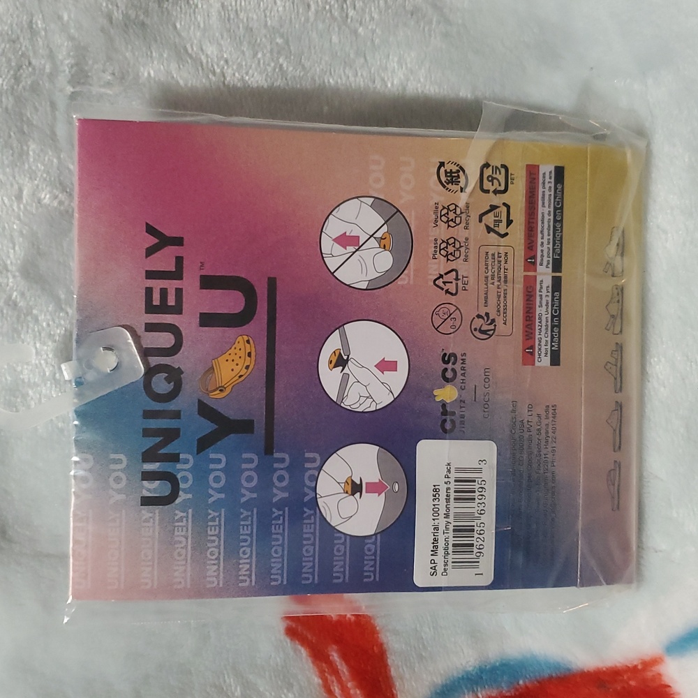 CROCS Jibbitz Tiny Monsters 5 Pack - Picture 2 of 3